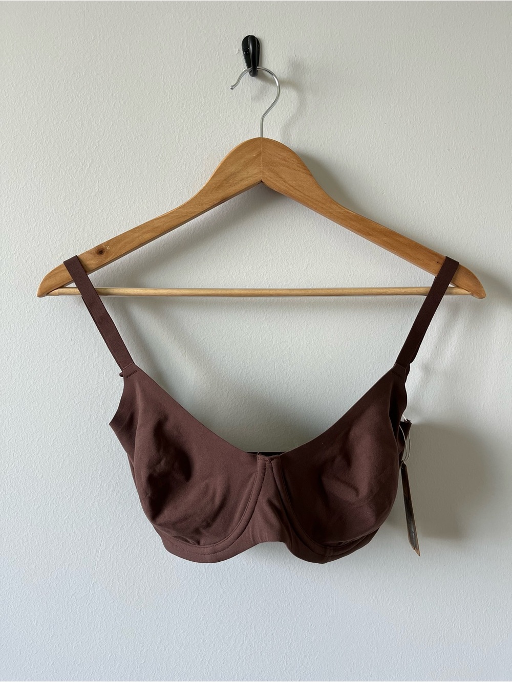 SKIMS Fits Everybody Unlined Demi Bra 32H NWT Cocoa